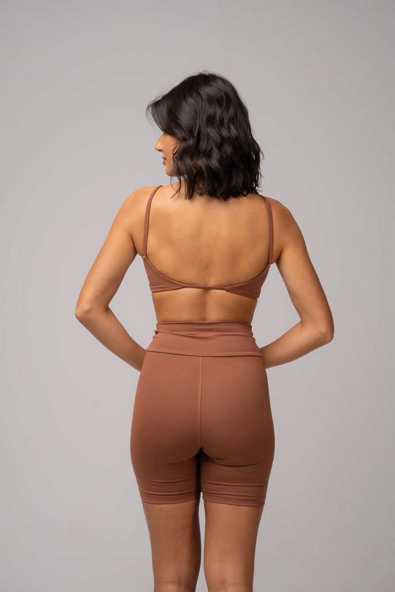 Conjunto Short e Top Fita Essentials Caramelo
